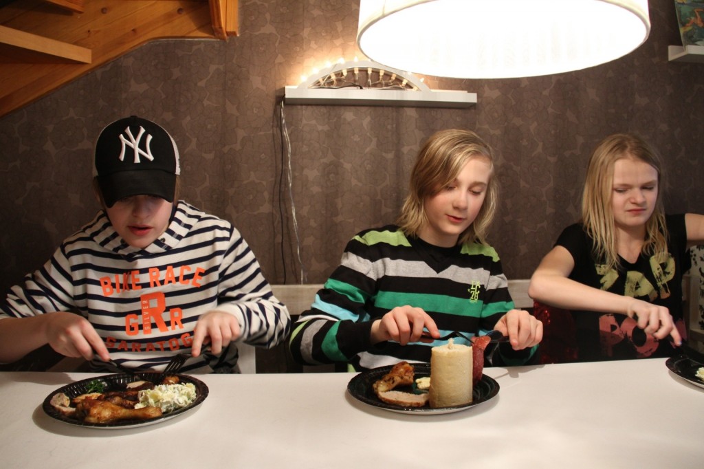 Bild: Jesper Nömell, Elliot Pålsson och Emilia Nömell